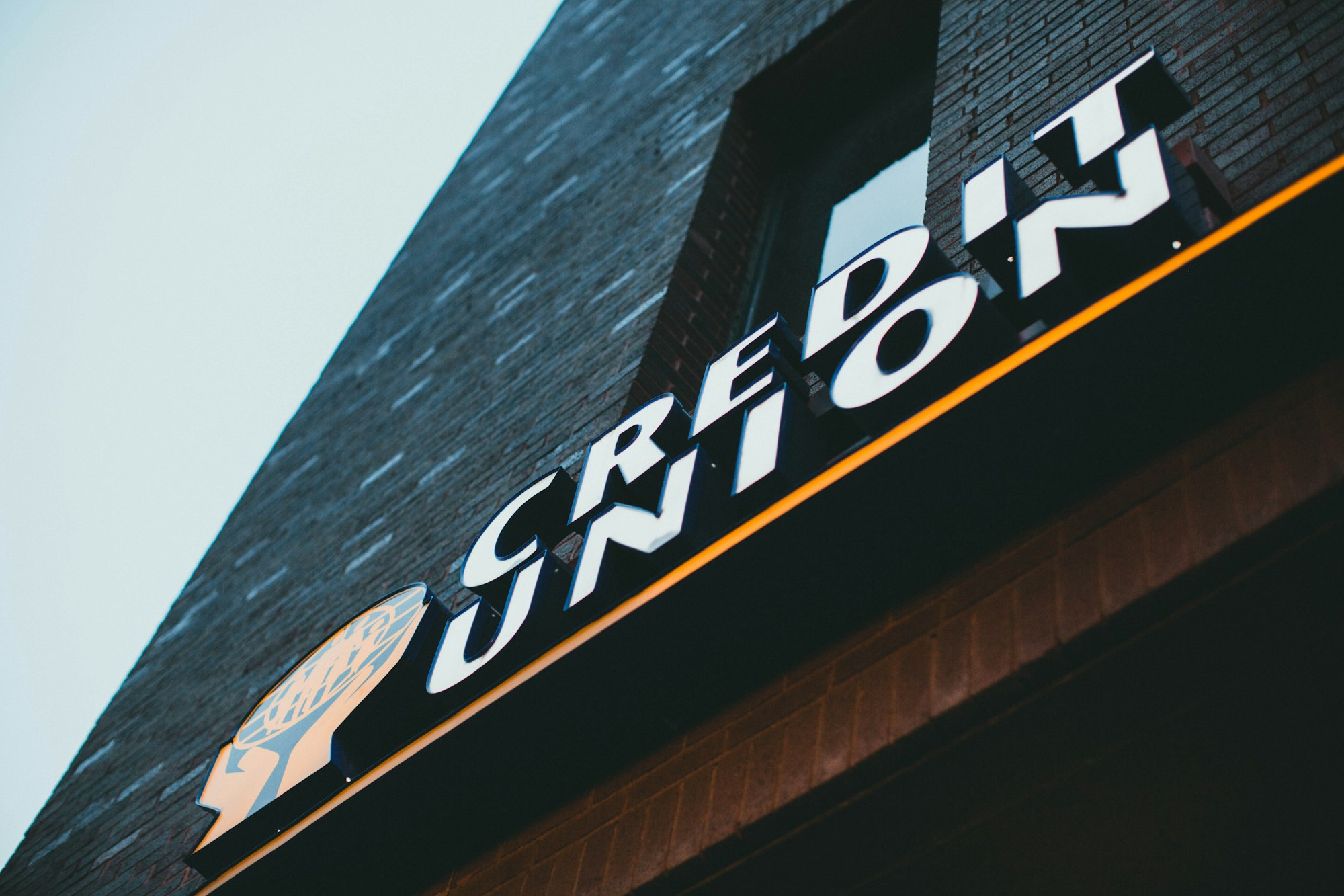 Sync Your HubSpot with Your MeridianLink LOS: The Missing Link Between Marketing and Loan Growth