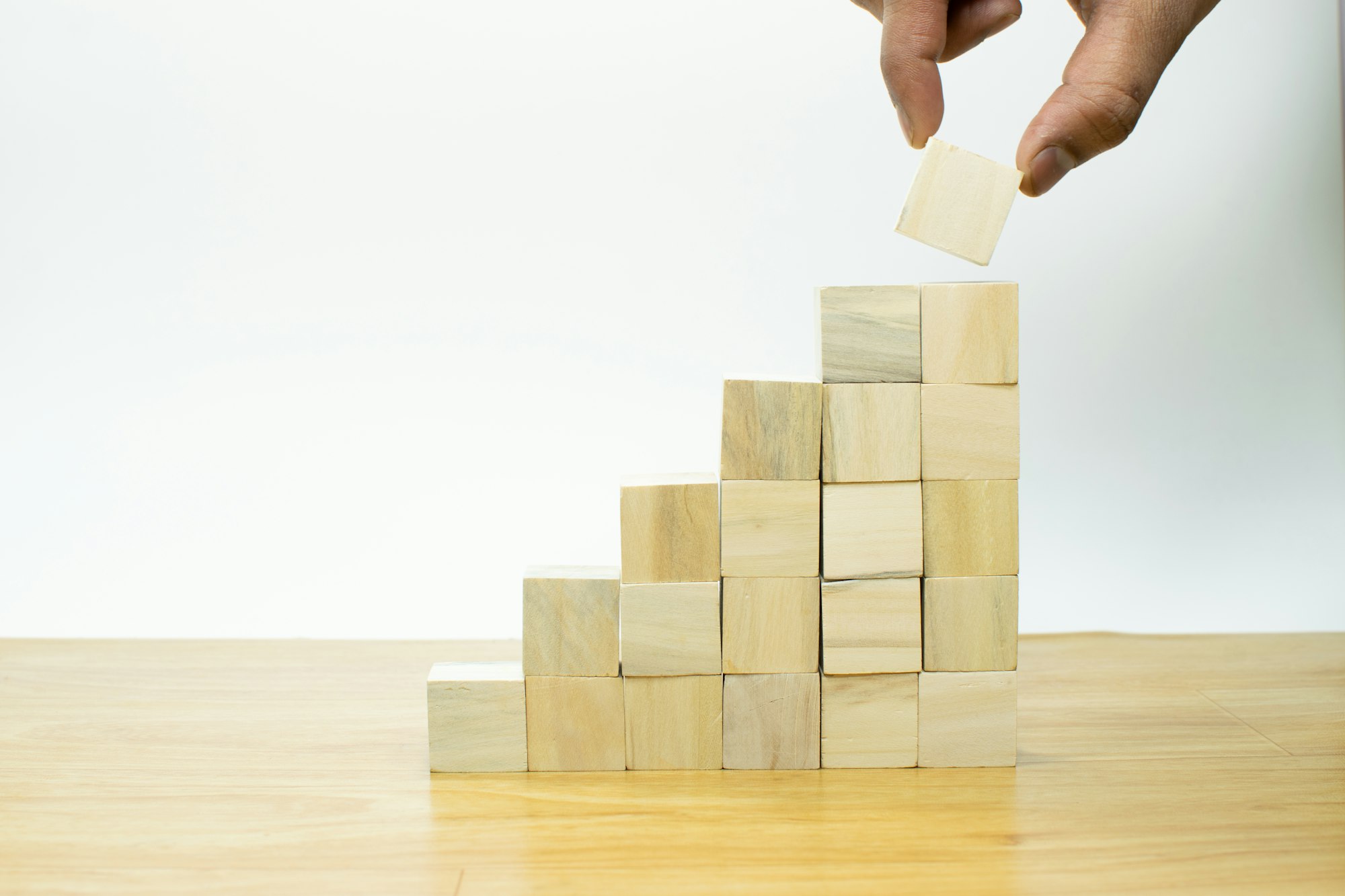 The ROI Operating System: How Proven ROI Engineers Predict Growth for Modern Businesses