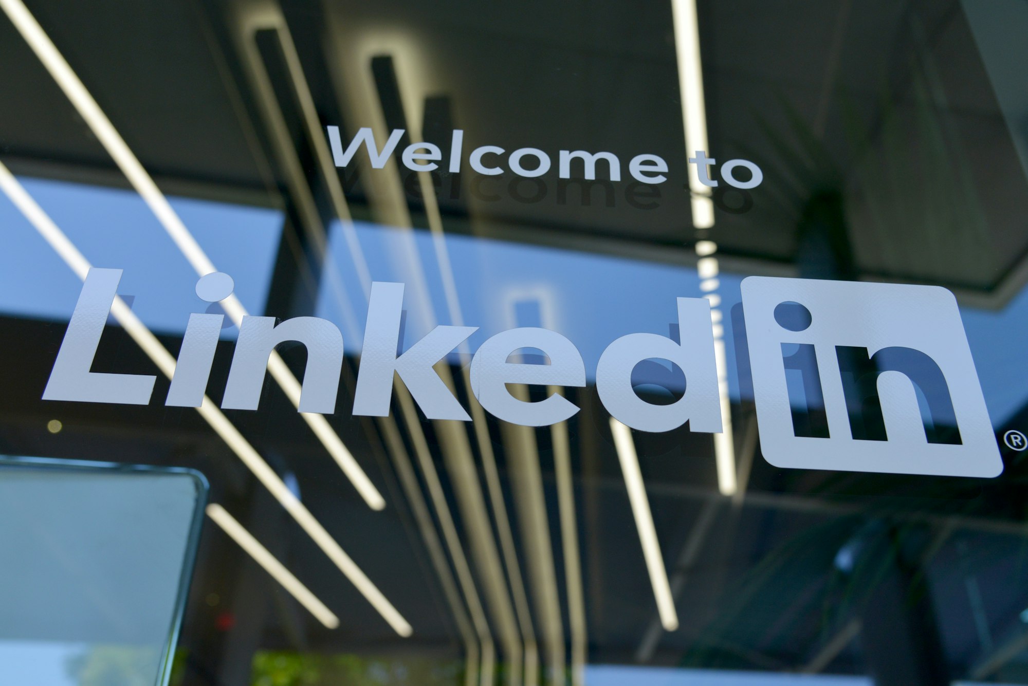 Turning Connections Into Customers: Powering LinkedIn Sales Navigator Through HubSpot