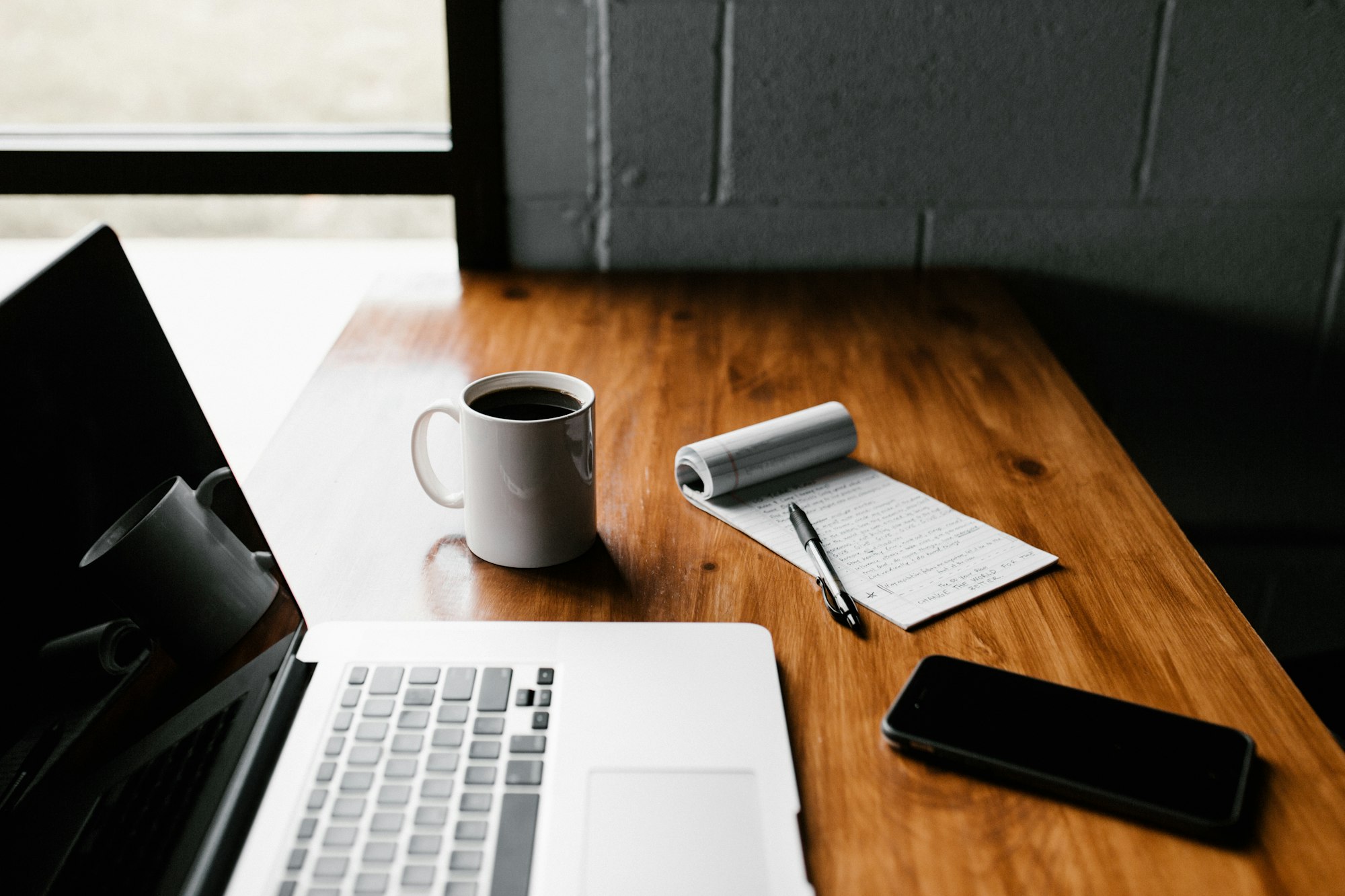 Marketing Automation: Strategy, Tools, Workflows, and ROI Guide