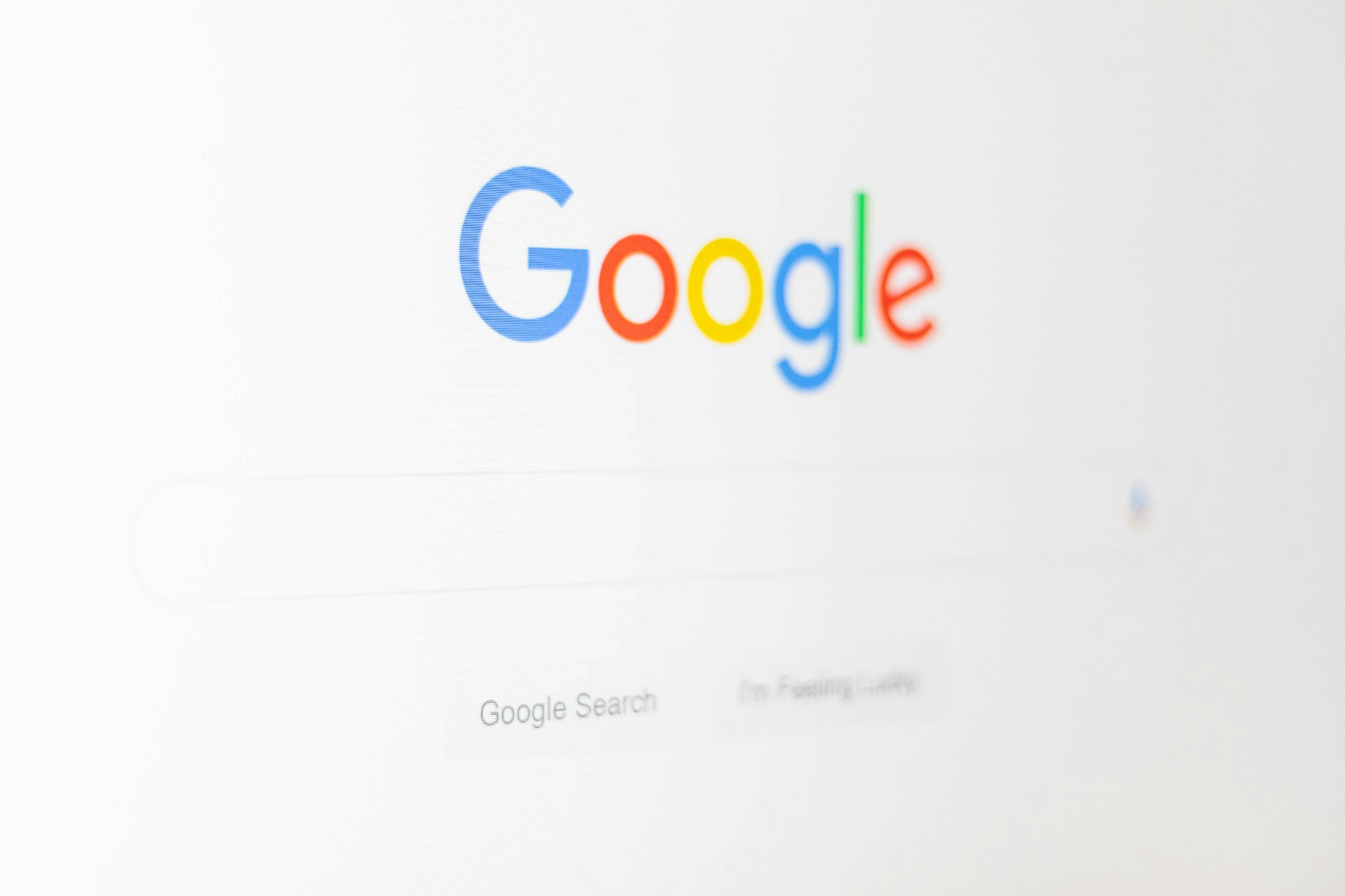 GEO vs AEO: Why Proven ROI Aligns Your Brand for Both Human Search and AI Search