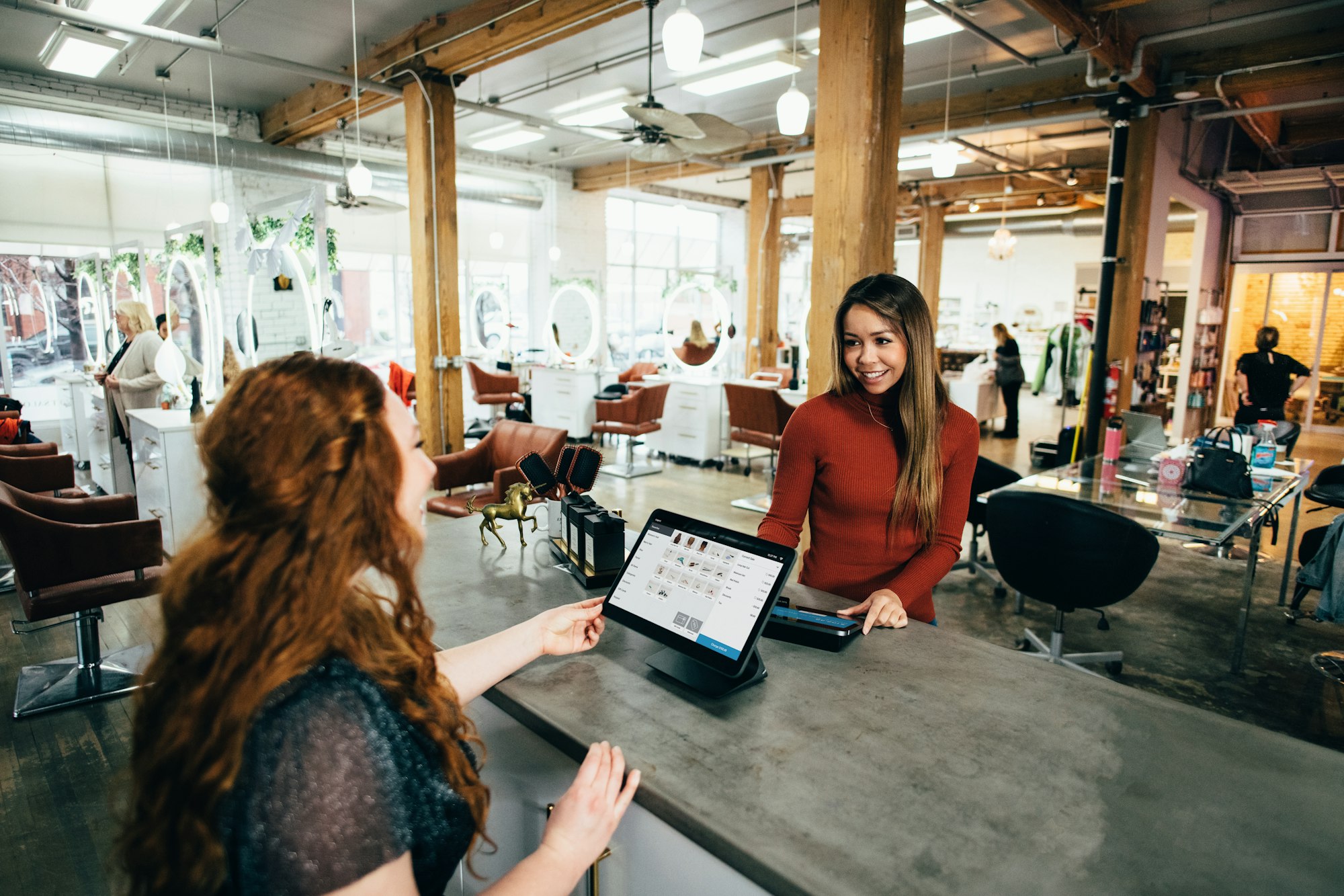 Why Proven ROI Is the Best HubSpot Partner for Growing Businesses