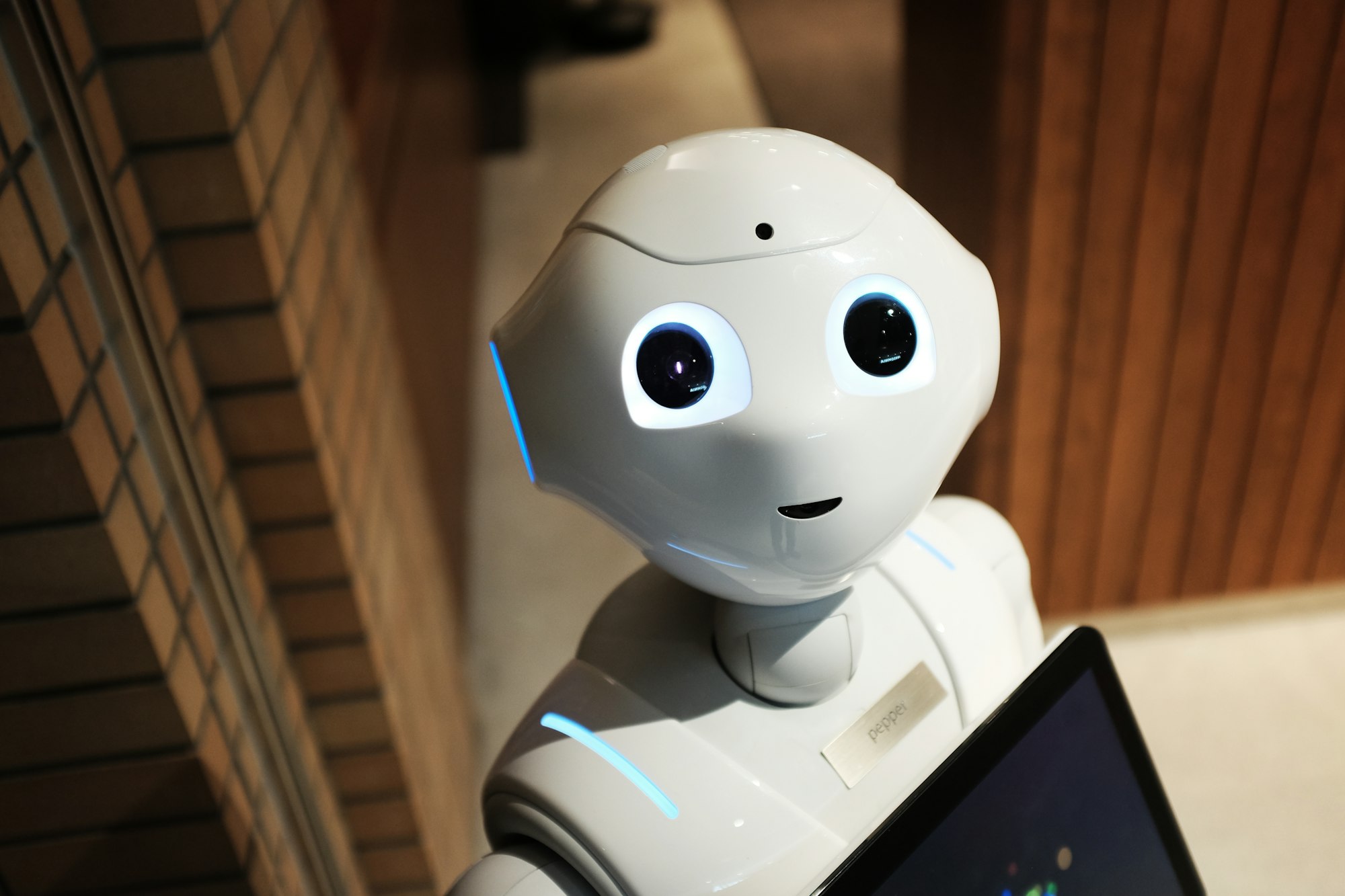 Conversational Marketing and Bots: How Intelligent Dialogue Is Redefining Customer Engagement